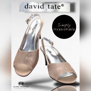 Like New David Tate Sz 10M Satin Champagne Designer Rhinestones Heels Slingback